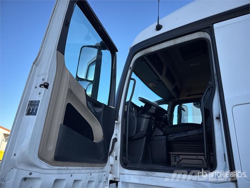 Mercedes-Benz Actros 1842 4x2 Tracteur Routier Cabine Couchette Naudoti vilkikai