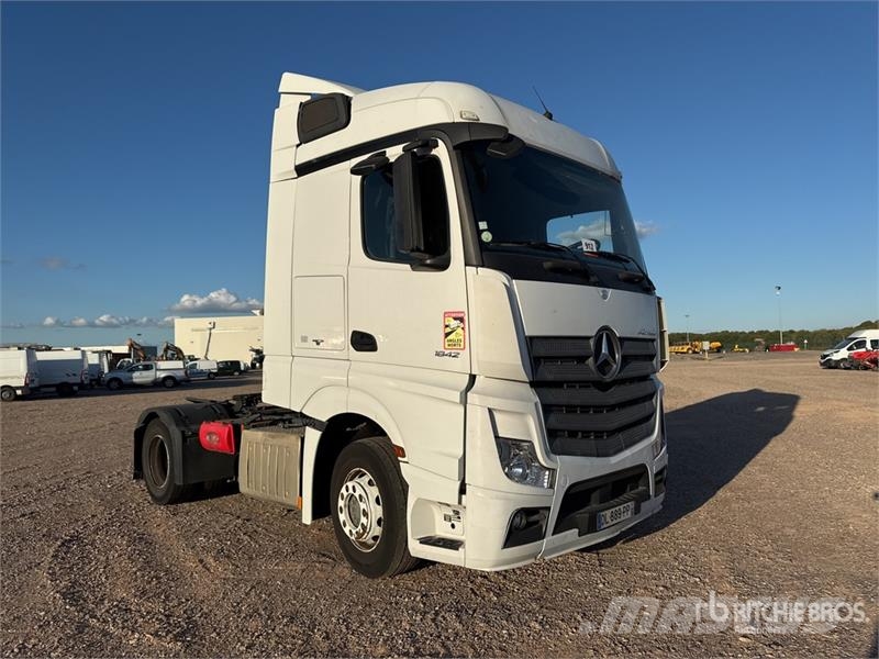 Mercedes-Benz Actros 1842 4x2 Tracteur Routier Cabine Couchette Vilcēji