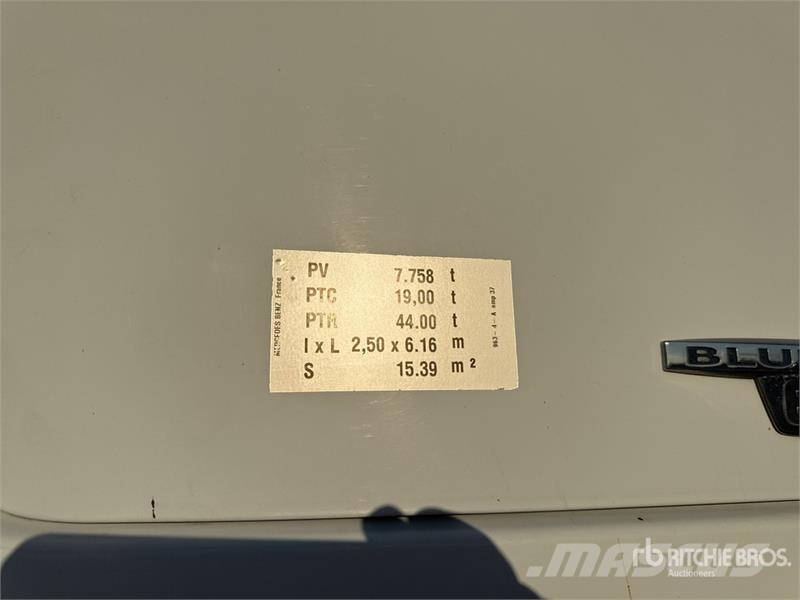 Mercedes-Benz Actros 1842 4x2 Tracteur Routier Cabine Couchette Vilcēji