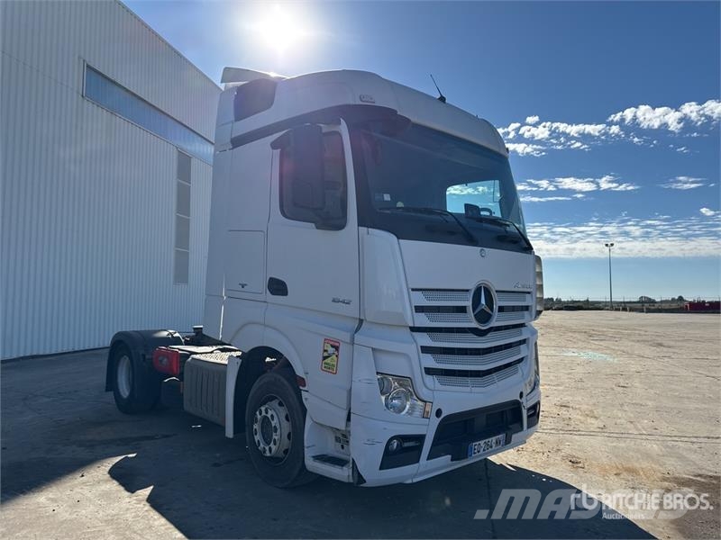 Mercedes-Benz Actros 1842 4x2 Tracteur Routier Cabine Couchette  وحدات الجر