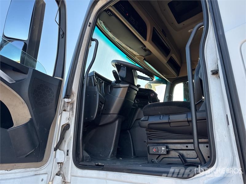 Mercedes-Benz Actros 1842 4x2 Tracteur Routier Cabine Couchette Vilcēji