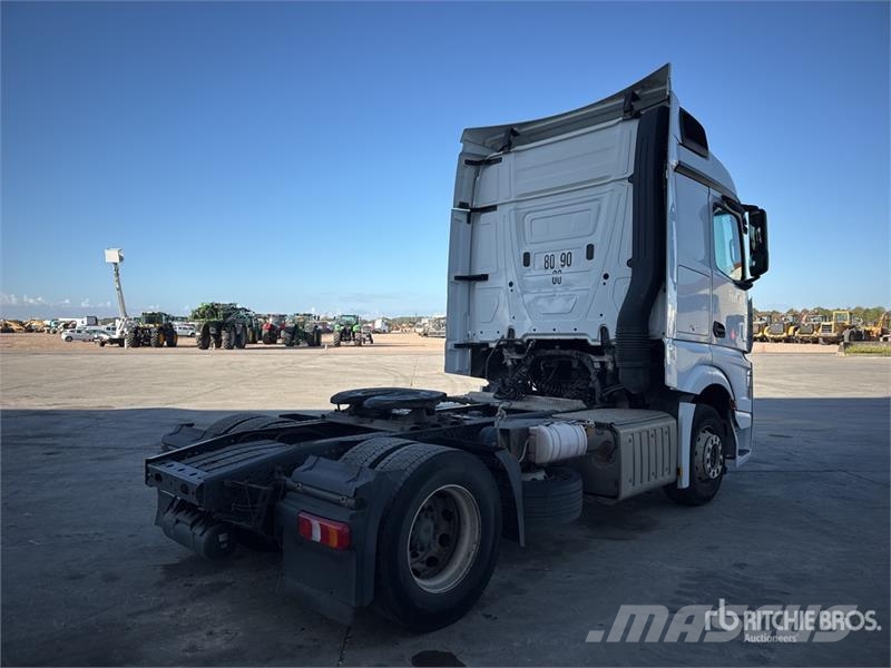 Mercedes-Benz Actros 1842 4x2 Tracteur Routier Cabine Couchette Naudoti vilkikai