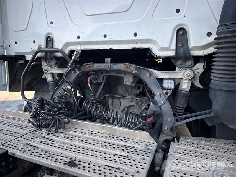 Mercedes-Benz Actros 1842 4x2 Tracteur Routier Cabine Couchette Naudoti vilkikai