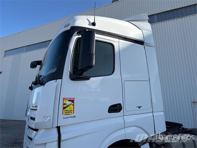 Mercedes-Benz Actros 1842 4x2 Tracteur Routier Cabine Couchette Naudoti vilkikai