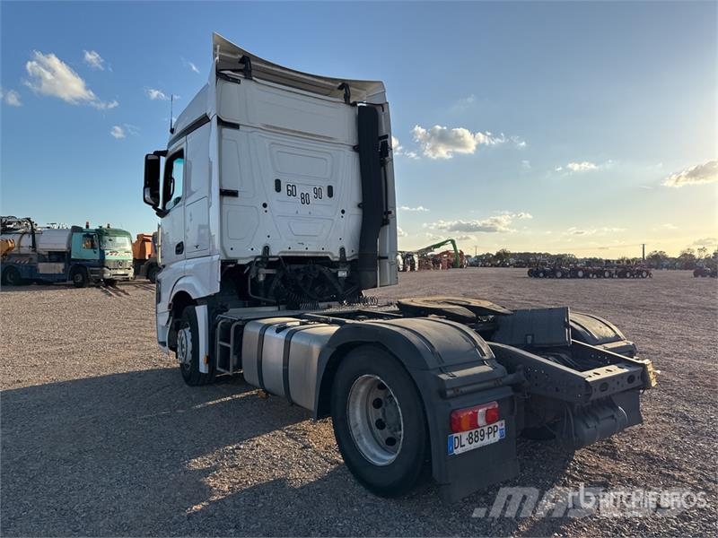 Mercedes-Benz Actros 1842 4x2 Tracteur Routier Cabine Couchette Vilcēji