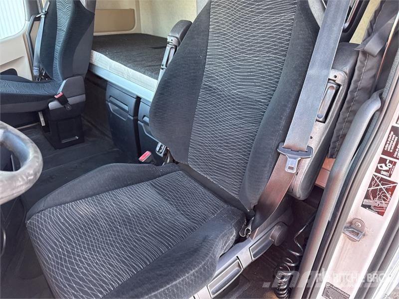 Mercedes-Benz Actros 1842 4x2 Tracteur Routier Cabine Couchette Naudoti vilkikai