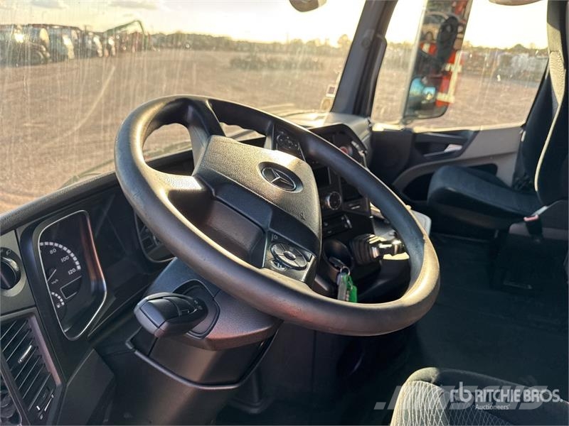 Mercedes-Benz Actros 1842 4x2 Tracteur Routier Cabine Couchette Vilcēji