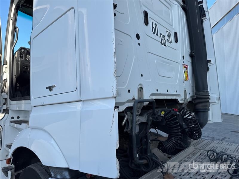 Mercedes-Benz Actros 1842 4x2 Tracteur Routier Cabine Couchette Naudoti vilkikai