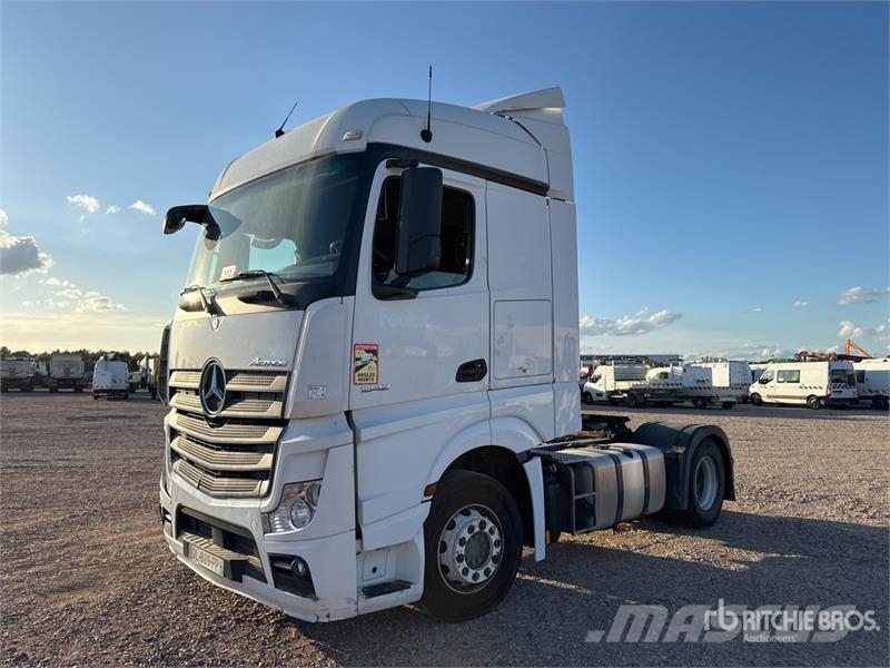 Mercedes-Benz Actros 1842 4x2 Tracteur Routier Cabine Couchette Vilcēji