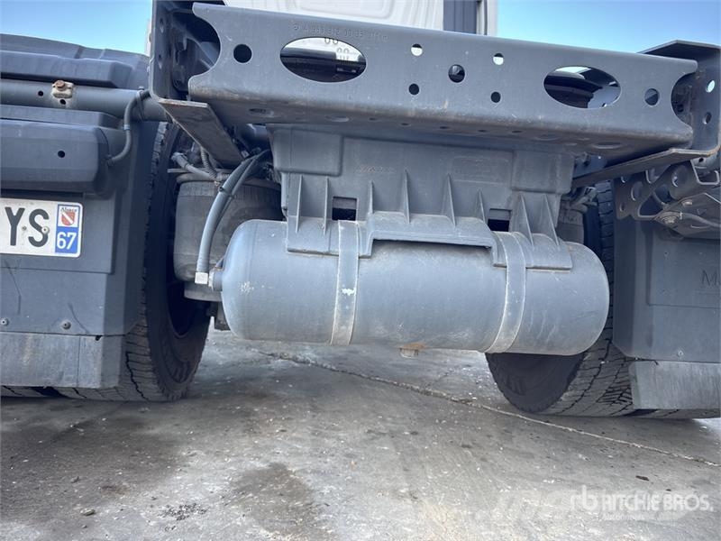 Mercedes-Benz Actros 1842 4x2 Tracteur Routier Cabine Couchette Naudoti vilkikai