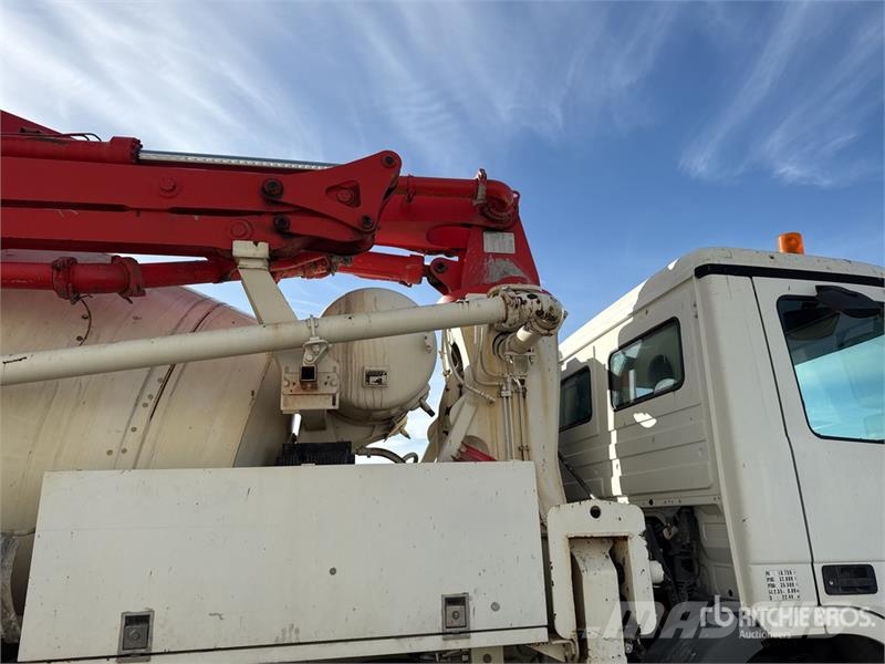 Mercedes-Benz Actros 3241 Betonvežiai