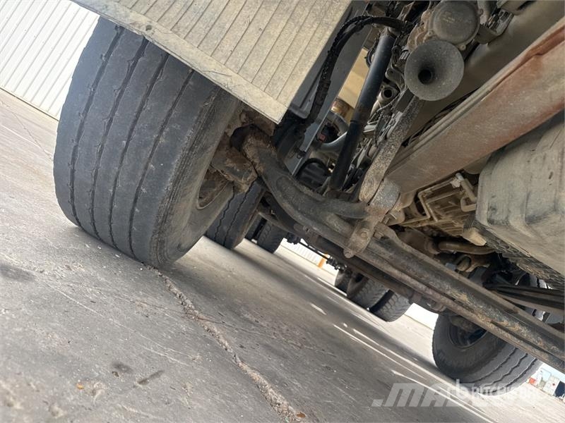 Mercedes-Benz Actros 3236 8x4 Camion Bi Benne Tri/A Dump Truck 덤프 트럭