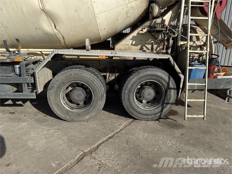 Mercedes-Benz Actros 3241 Betonvežiai