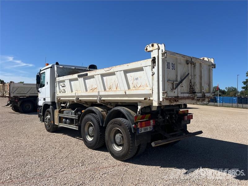 Mercedes-Benz ACTROS 3336 덤프 트럭
