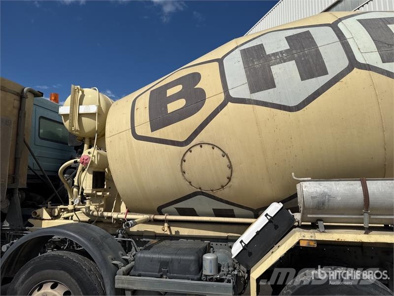 Mercedes-Benz Actros 3236 8x4 Camion Malaxeur 8x4 Mixer Truck Concrete trucks