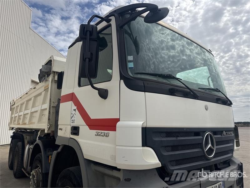 Mercedes-Benz Actros 3236 8x4 Camion Bi Benne Tri/A Dump Truck 덤프 트럭
