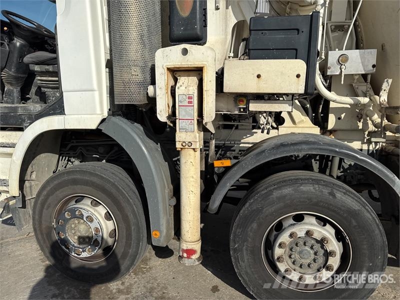 Mercedes-Benz Actros 3241 Betonvežiai