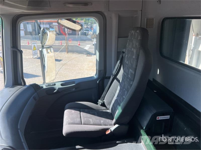 Mercedes-Benz ACTROS 3336 덤프 트럭