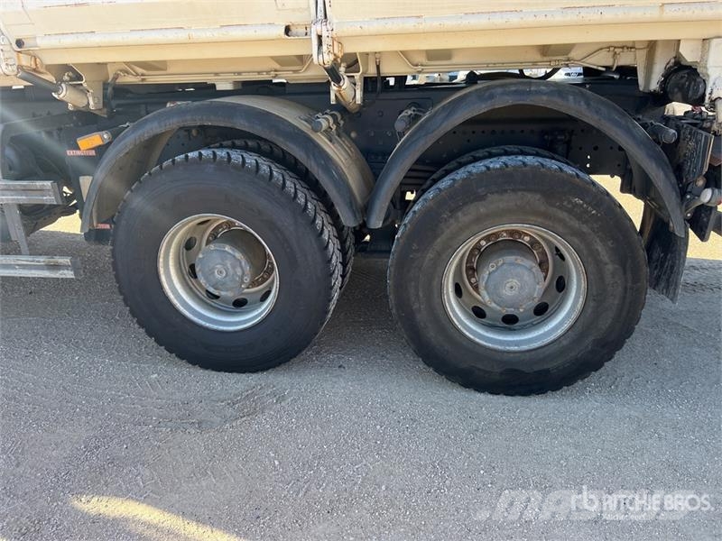 Mercedes-Benz ACTROS 3336 덤프 트럭