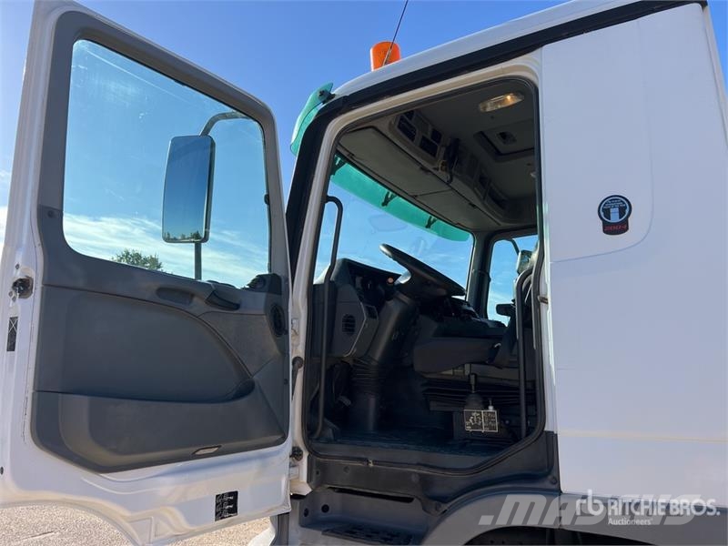 Mercedes-Benz ACTROS 3336 덤프 트럭