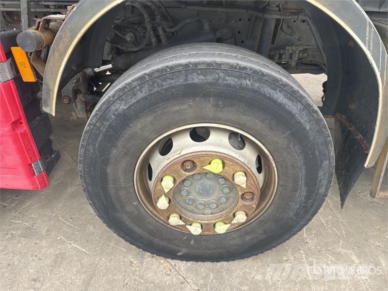 Mercedes-Benz Actros 3236 8x4 Camion Bi Benne Tri/A Dump Truck 덤프 트럭