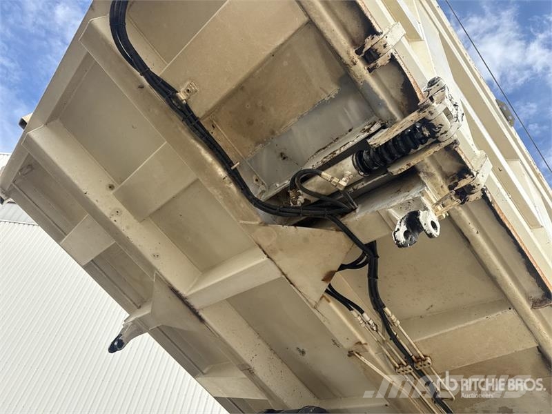Mercedes-Benz Actros 3236 8x4 Camion Bi Benne Tri/A Dump Truck 덤프 트럭