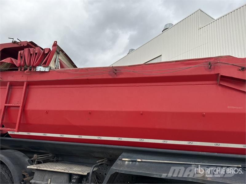 Mercedes-Benz Actros 4141 8x4 Camion Benne Tri/A Dump Truck Pašizgāzējs