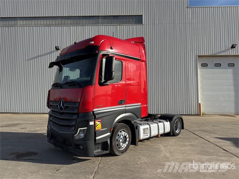 Mercedes-Benz Actros L 1842 4x2 S/A Sleeper Truck Tractor Nyergesvontatók