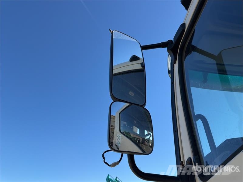 Mercedes-Benz Axor1828 4x2 Camion Benne S/A Dump Truck Sora- ja kippiautot