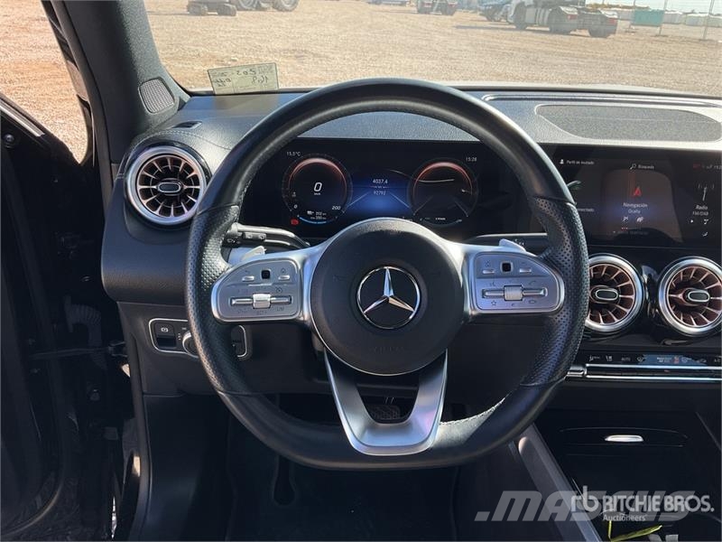 Mercedes-Benz EQB 2WD Electric SUV Voiture