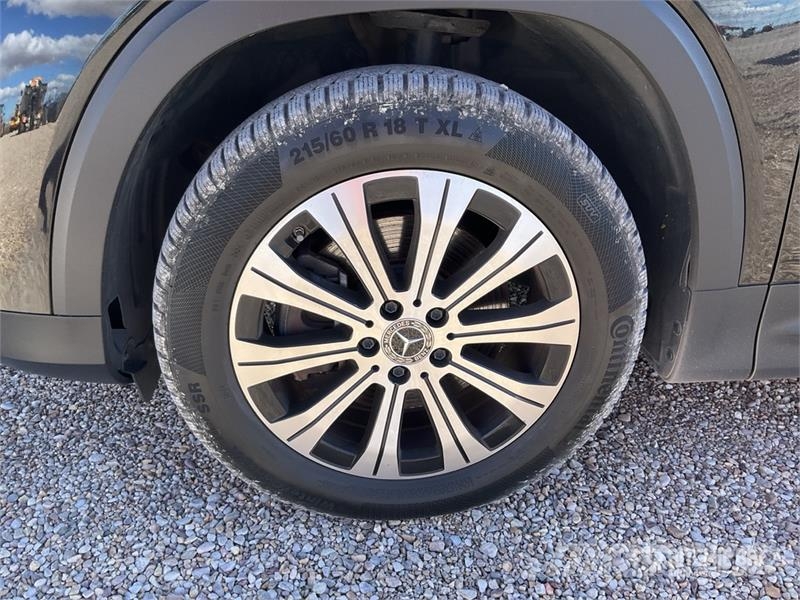 Mercedes-Benz EQB 2WD Electric SUV Voiture