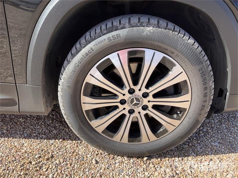 Mercedes-Benz EQB 2WD Electric SUV Voiture