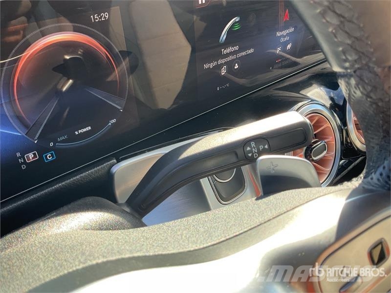 Mercedes-Benz EQB 2WD Electric SUV Voiture