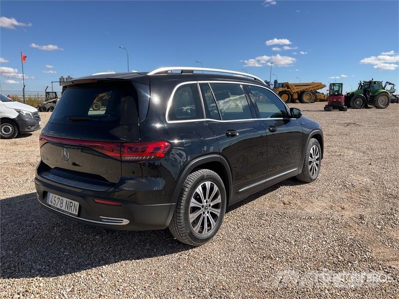Mercedes-Benz EQB 2WD Electric SUV Voiture