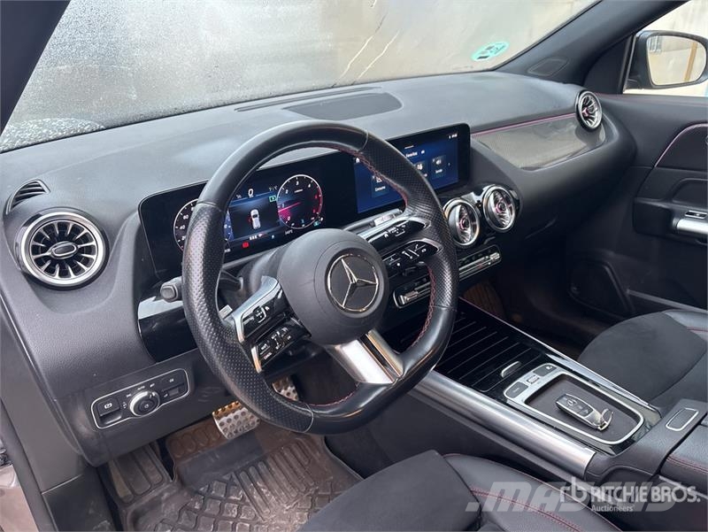 Mercedes-Benz Gla 200d SUV Automobile Coches