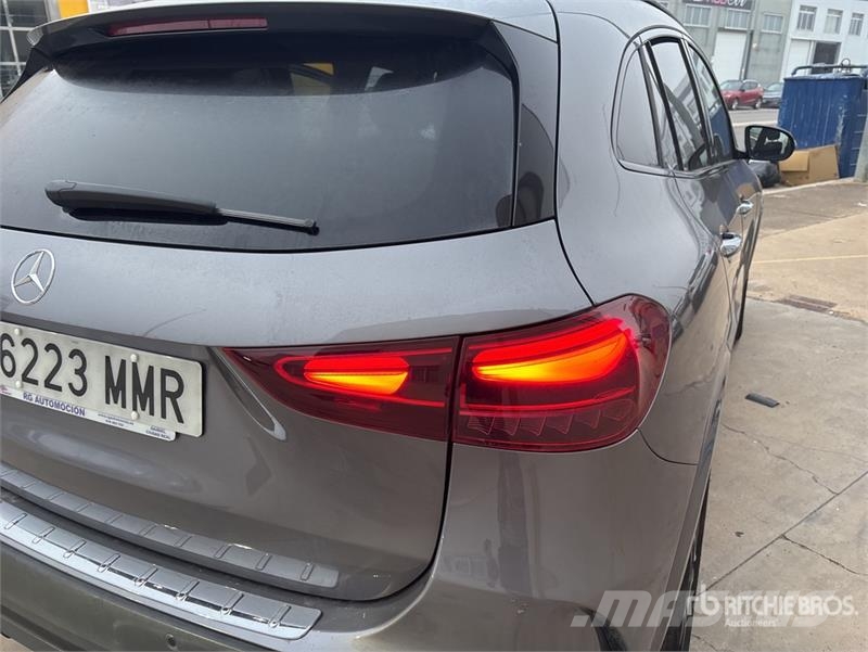 Mercedes-Benz Gla 200d SUV Automobile Coches