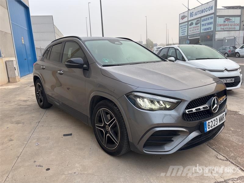 Mercedes-Benz Gla 200d SUV Automobile Coches