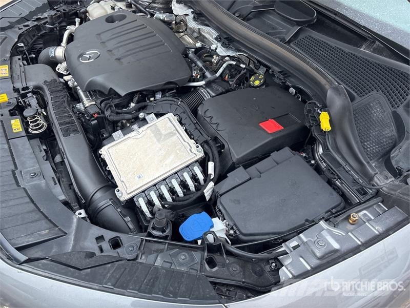 Mercedes-Benz Gla 200d SUV Automobile Coches