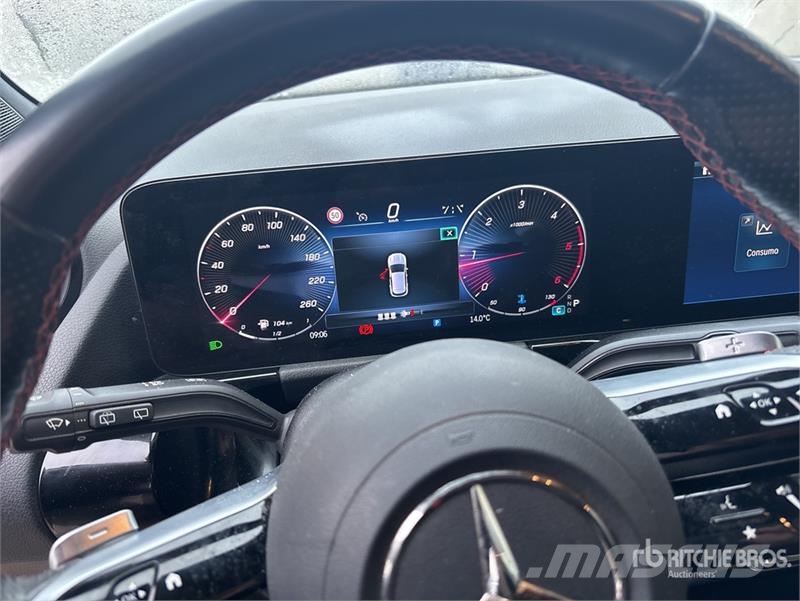 Mercedes-Benz Gla 200d SUV Automobile Coches