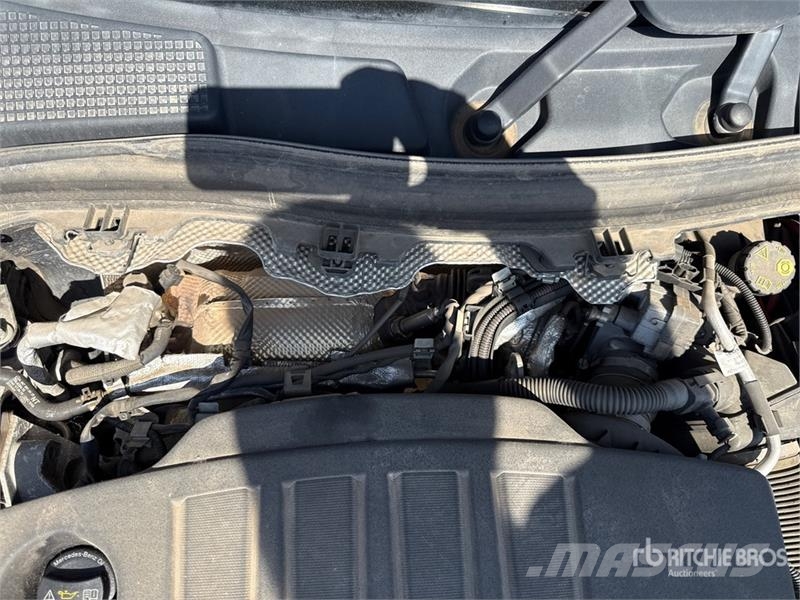 Mercedes-Benz GLA200 SUV Коли