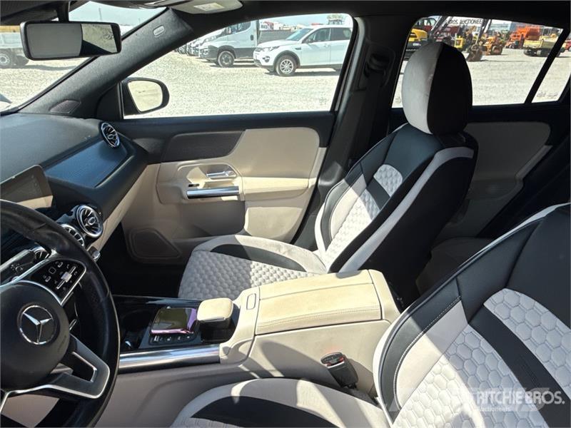 Mercedes-Benz GLA200 SUV Коли