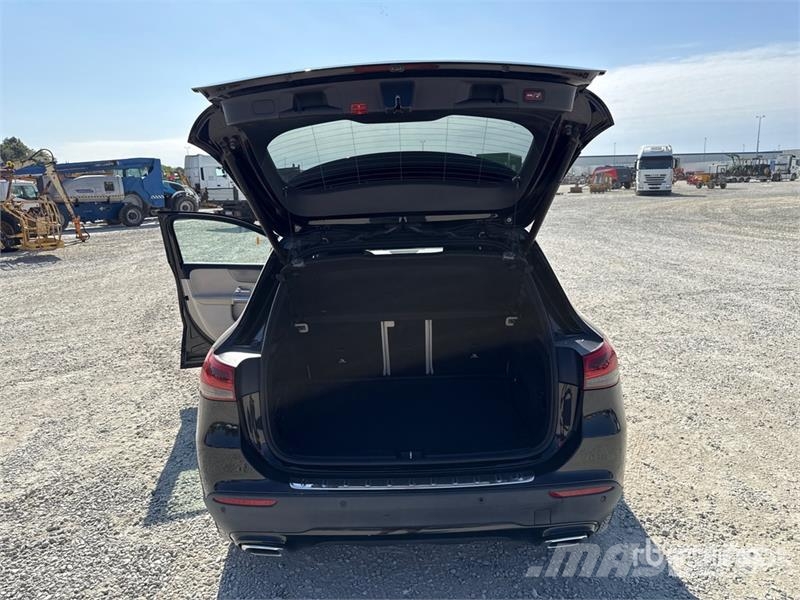 Mercedes-Benz GLA200 SUV Коли