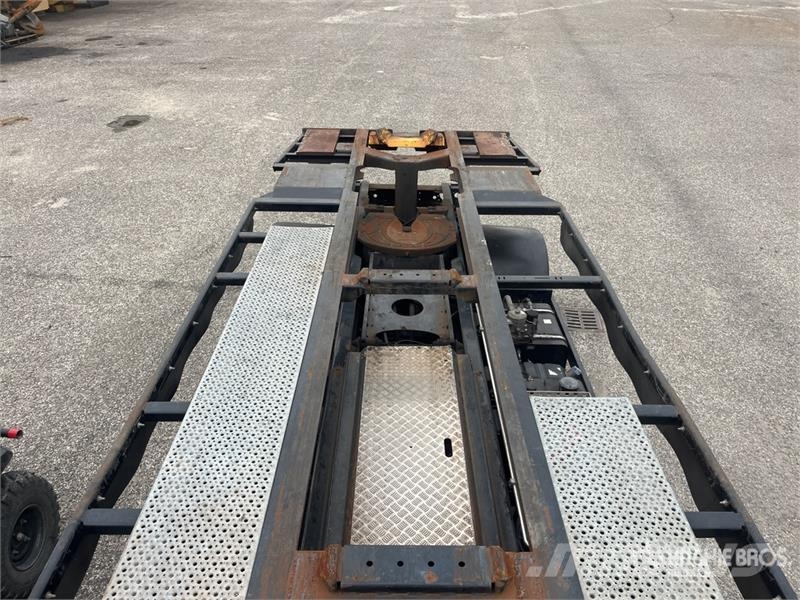 Mercedes-Benz Kamag 4x2 Swap Body Transporter (Inoperable) مكونات أخرى