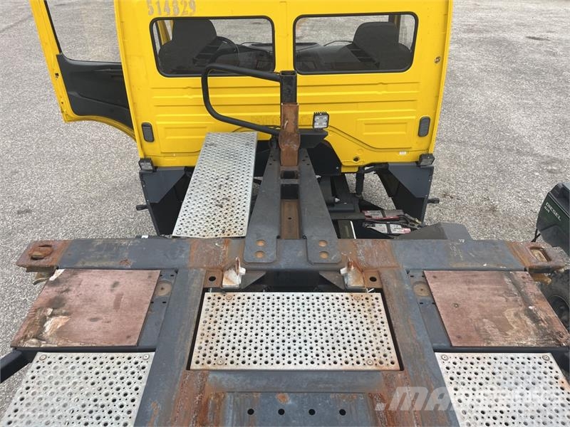 Mercedes-Benz Kamag 4x2 Swap Body Transporter (Inoperable) مكونات أخرى