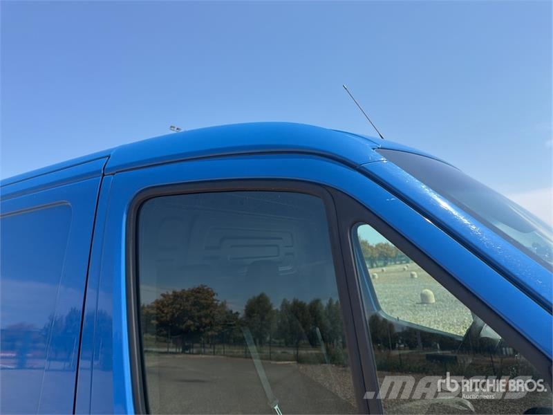 Mercedes-Benz Sprinter 211 CDi Cargo Van Utilitaire