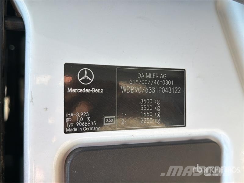 Mercedes-Benz Sprinter 314CDI Cargo Van Pakettiautot