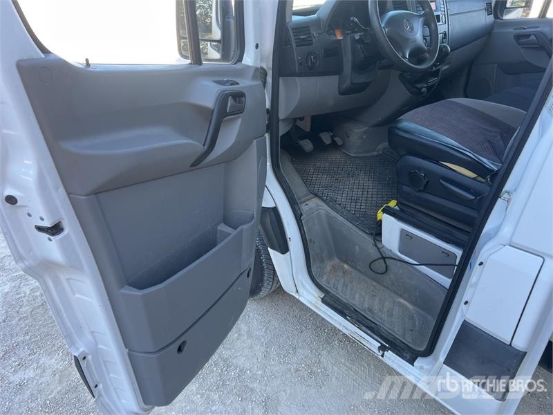 Mercedes-Benz SPRINTER 516 CDI Camion Benne Dump Truck Kallurid