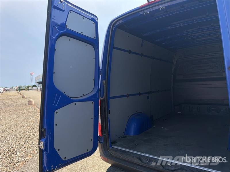 Mercedes-Benz Sprinter 311CDI Cargo Van Carrinhas de caixa fechada