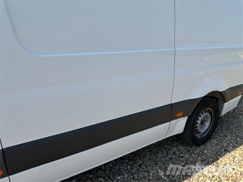 Mercedes-Benz Sprinter 314CDI Cargo Van Pakettiautot