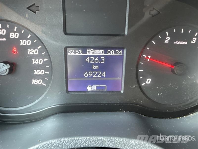 Mercedes-Benz Sprinter 211 CDi Cargo Van Lieferwagen